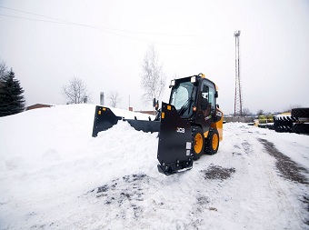 Аренда Трактор JCB 4CX + Отвал для снега